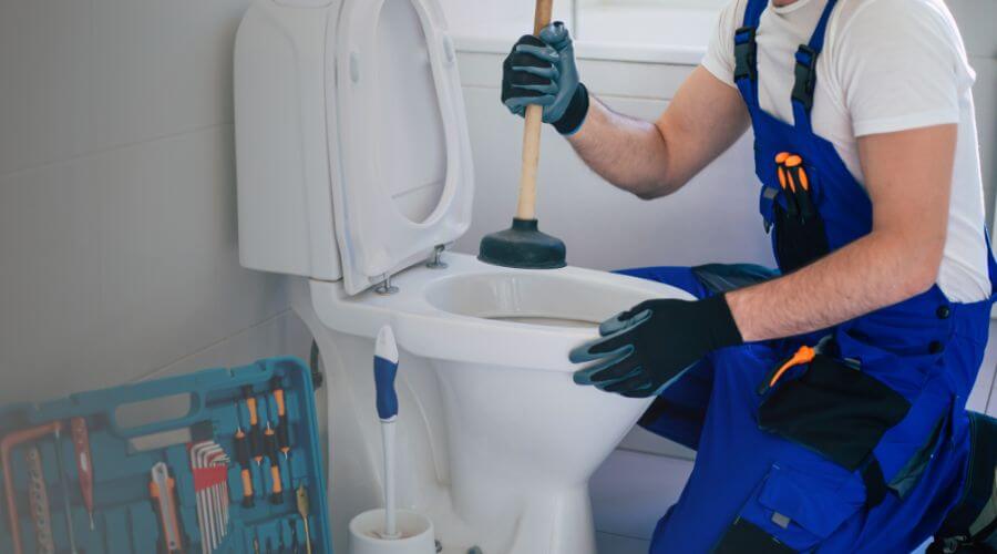 Professional septic pumping service in Avon, SD